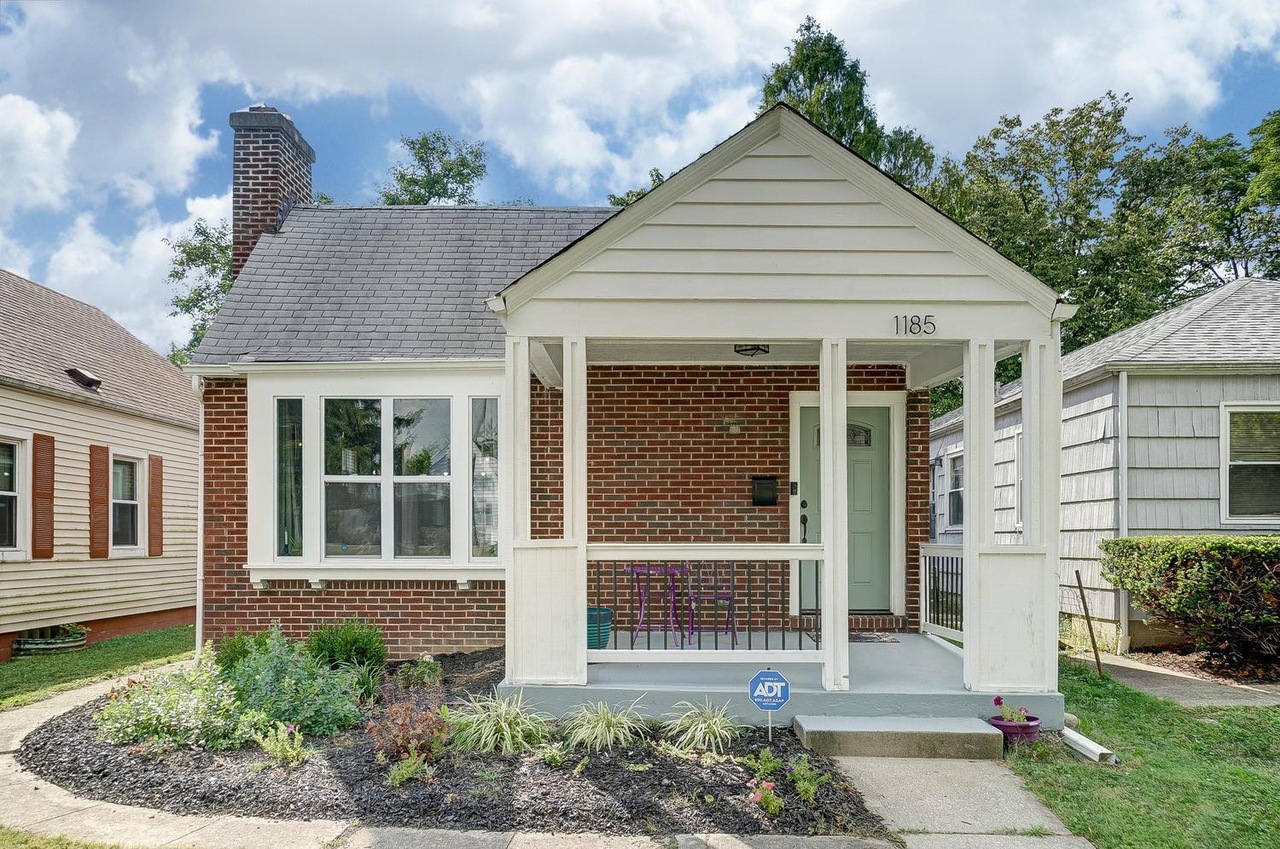 Property main image